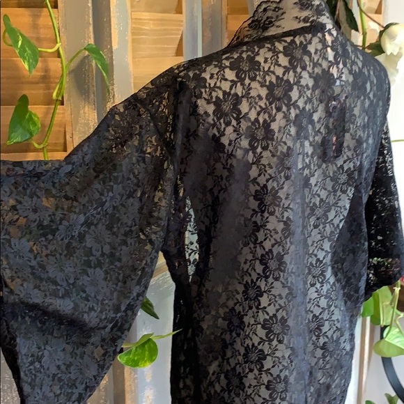 Baci Sexy Black Lace Kimono 🌺 - Picture 5 of 9